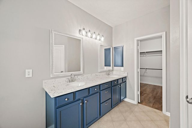 12206 Crescent Mountain Lane, Humble, TX 77346