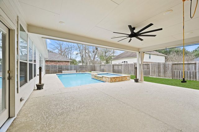 12206 Crescent Mountain Lane, Humble, TX 77346