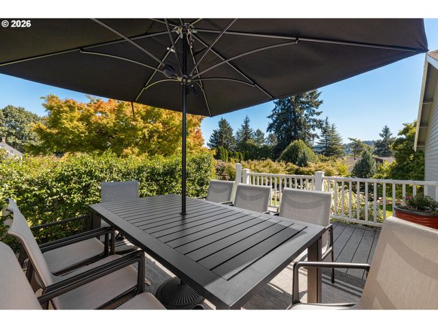 1819 4TH Ave, West Linn, OR 97068