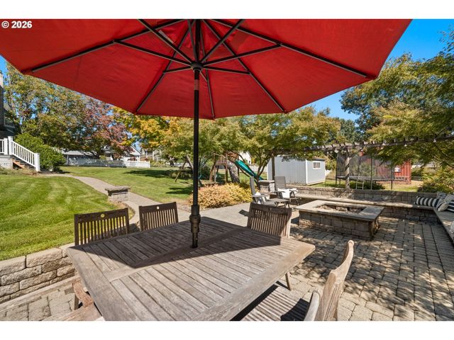 1819 4TH Ave, West Linn, OR 97068
