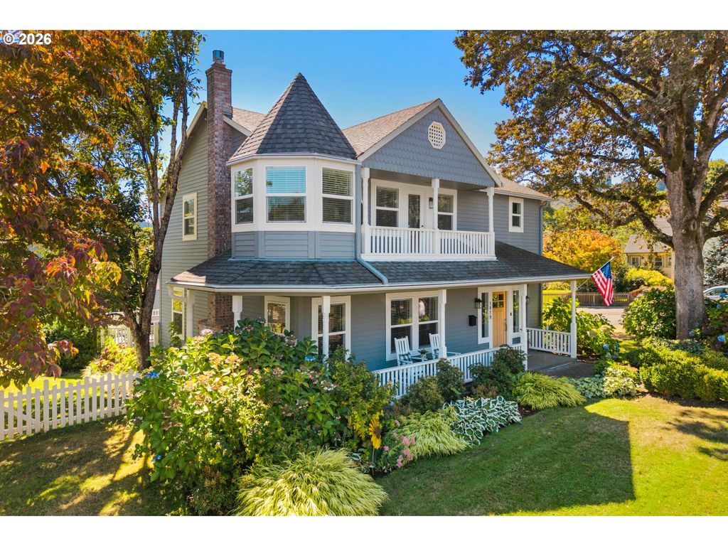 1819 4TH Ave, West Linn, OR 97068
