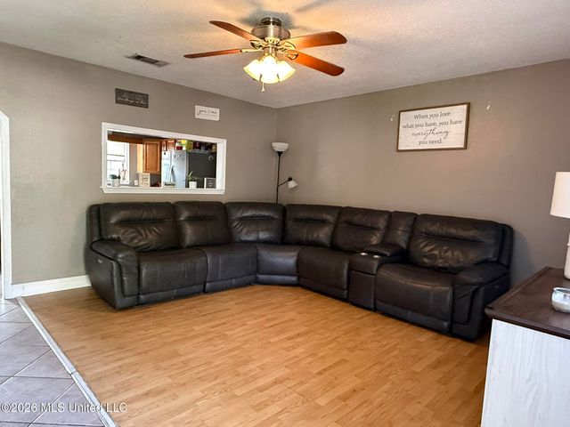 619 Dina Drive, D'iberville, MS 39540