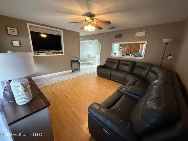 619 Dina Drive, D'iberville, MS 39540