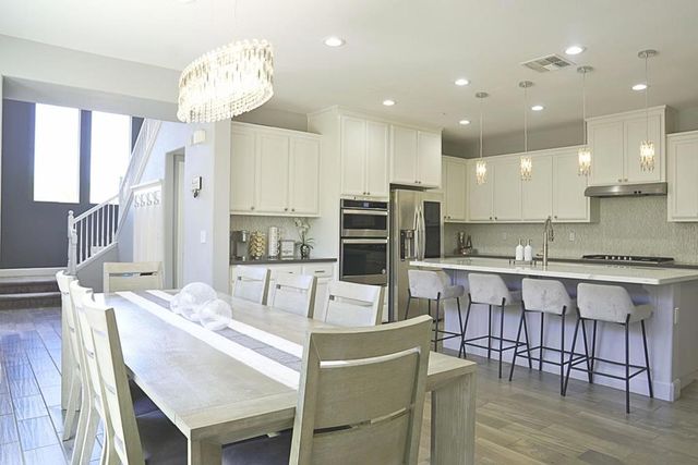 1515 Goldenstar Court, Hollister, CA 95023