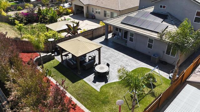 1515 Goldenstar Court, Hollister, CA 95023