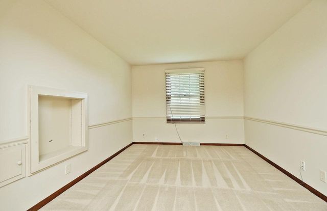 10818 86th PLACE, Kenosha, WI 53158