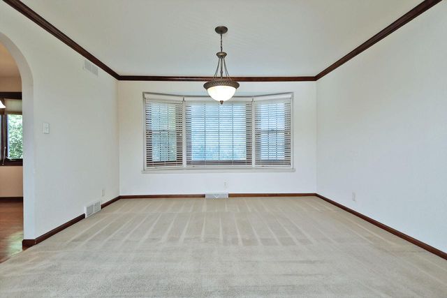 10818 86th PLACE, Kenosha, WI 53158