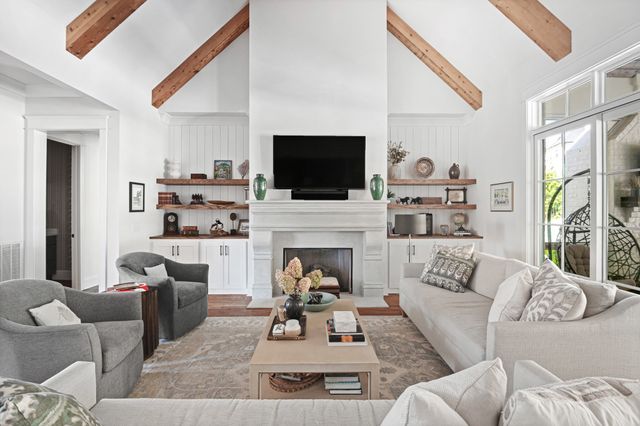 1588 Eastwood Dr, Brentwood, TN 37027