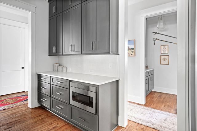 1588 Eastwood Dr, Brentwood, TN 37027