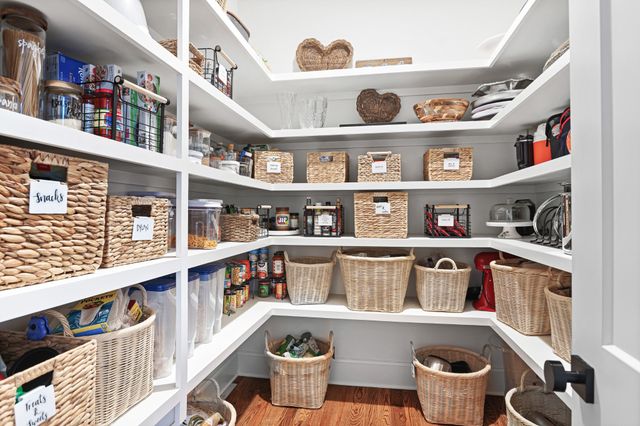 1588 Eastwood Dr, Brentwood, TN 37027