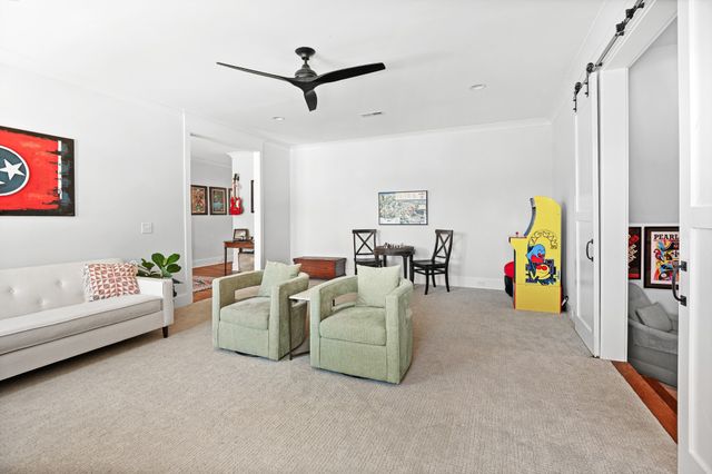 1588 Eastwood Dr, Brentwood, TN 37027