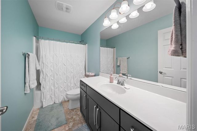 434 Copperfield Court, St Charles, MO 63301