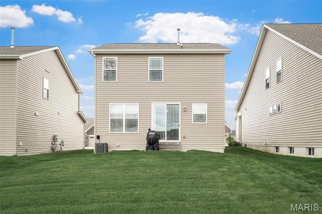 434 Copperfield Court, St Charles, MO 63301
