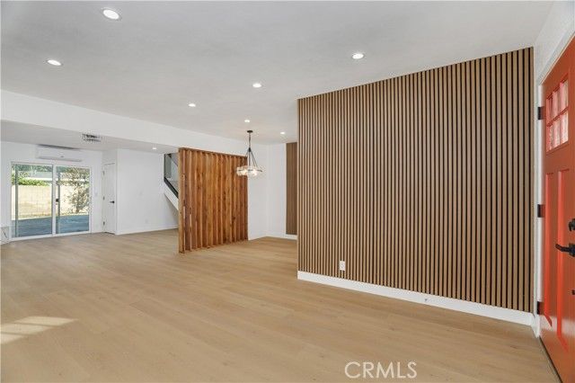 1425 E Vermont, Anaheim, CA 92805