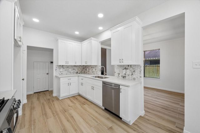 4503 Sugar Bars Drive, Friendswood, TX 77546