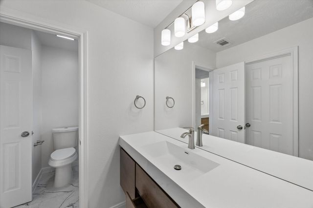 4503 Sugar Bars Drive, Friendswood, TX 77546