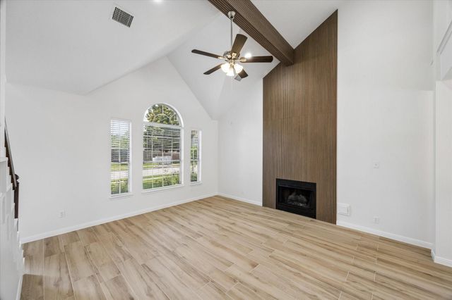 4503 Sugar Bars Drive, Friendswood, TX 77546