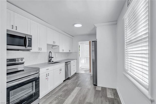 621 72nd ST, Newport News, VA 23605