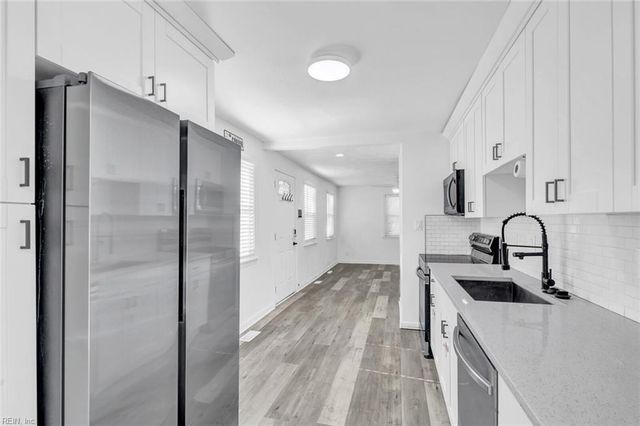 621 72nd ST, Newport News, VA 23605