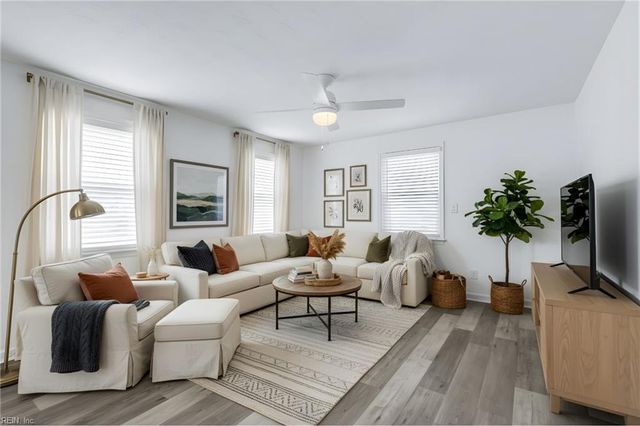 621 72nd ST, Newport News, VA 23605