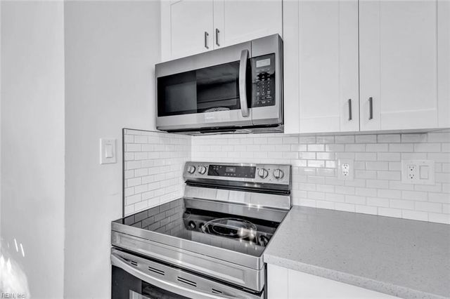 621 72nd ST, Newport News, VA 23605