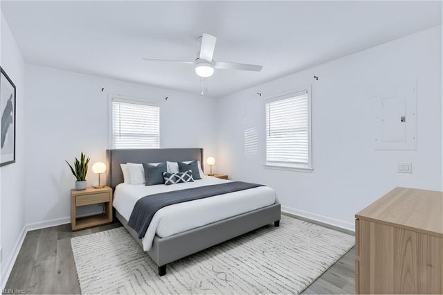 621 72nd ST, Newport News, VA 23605