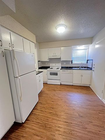 2602 Penny LN 101, Austin, TX 78757