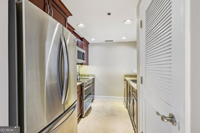 3481 Lakeside Drive NE 2203, Atlanta, GA 30326