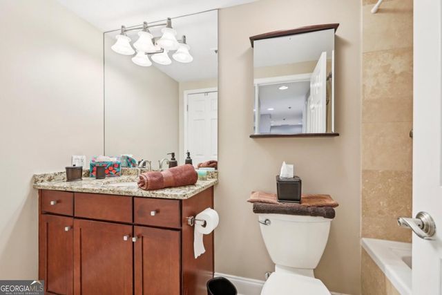 3481 Lakeside Drive NE 2203, Atlanta, GA 30326