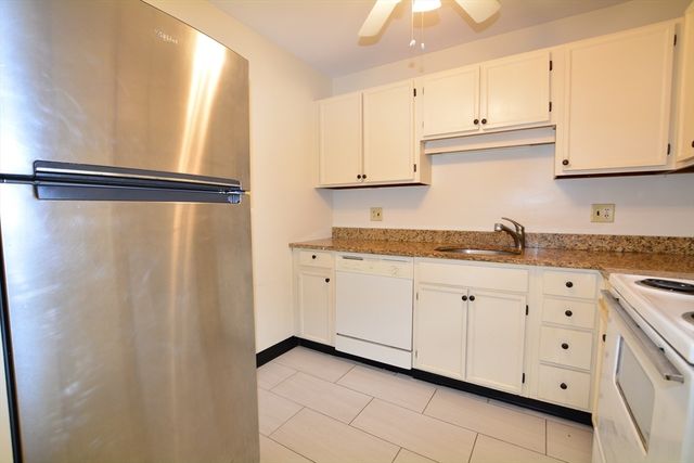 147 Milk Street 10, Westborough, MA 01581