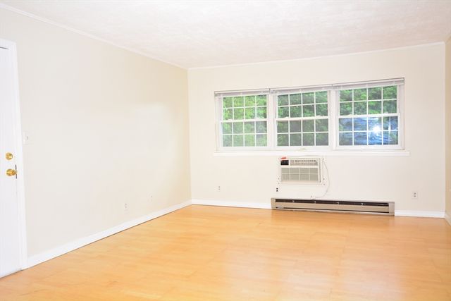 147 Milk Street 10, Westborough, MA 01581