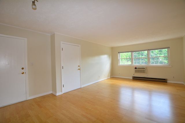 147 Milk Street 10, Westborough, MA 01581