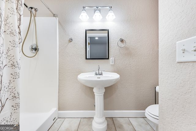 855 Misty Harbor Boulevard, Woodbine, GA 31569