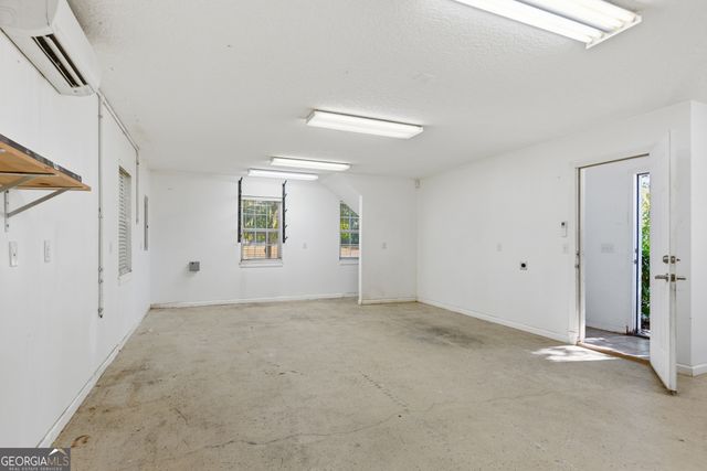 855 Misty Harbor Boulevard, Woodbine, GA 31569