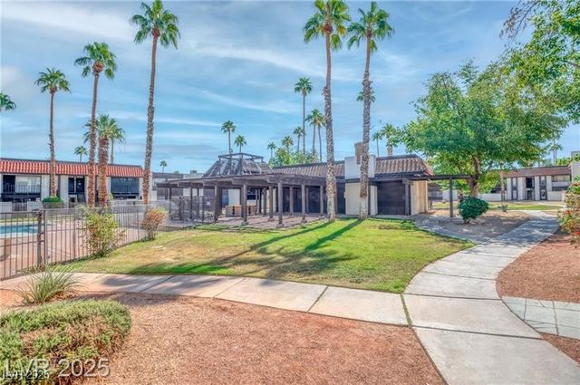 1405 Vegas Valley Drive 103, Las Vegas, NV 89169