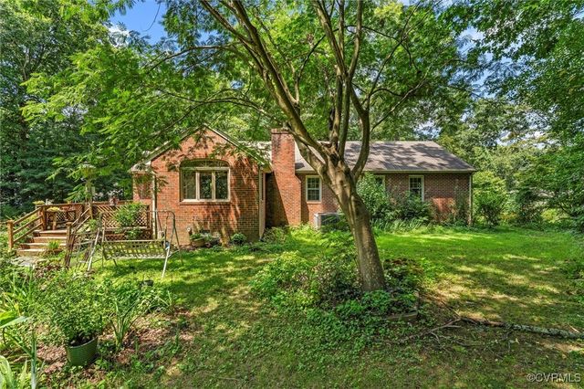 10170 Suzanne Dr, Mechanicsville, VA 23116