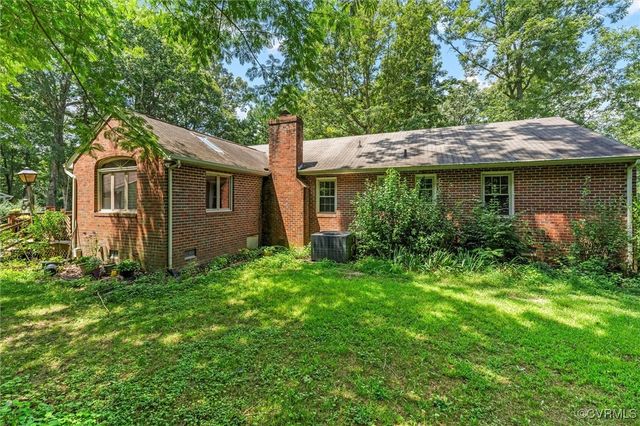 10170 Suzanne Dr, Mechanicsville, VA 23116