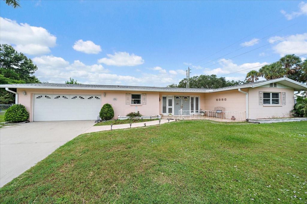 2733 BOTANY AVENUE, Sarasota, FL 34239