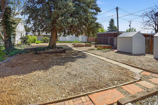 2259 S 800 E, Salt Lake City, UT 84106