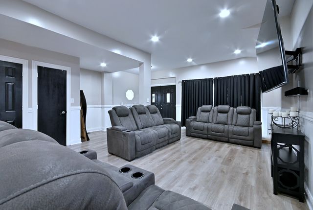 514 S 8th Avenue, Maywood, IL 60153