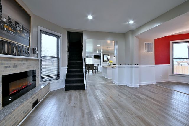 514 S 8th Avenue, Maywood, IL 60153