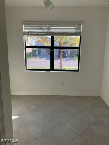 3261 Altimira DR, Fort Myers, FL 33905