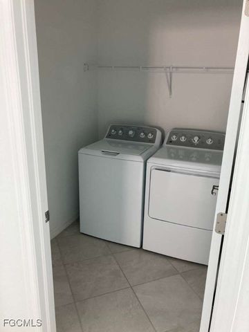 3261 Altimira DR, Fort Myers, FL 33905