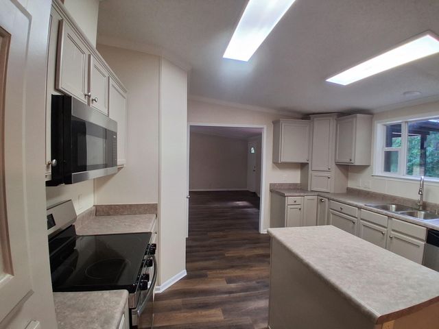 334 Pine Tree Rd, Harleton, TX 75651