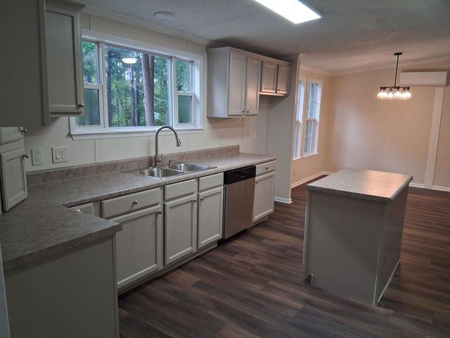 334 Pine Tree Rd, Harleton, TX 75651