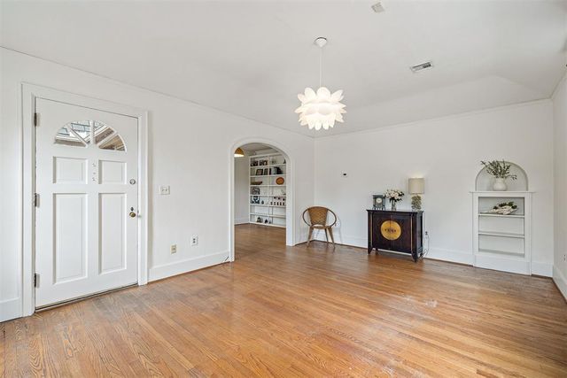 218 NW 31st Street, Oklahoma City, OK 73118