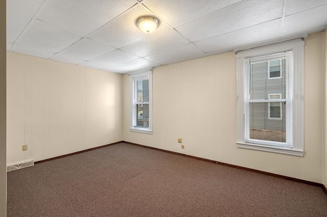 39 Mason St, Salem, MA 01970