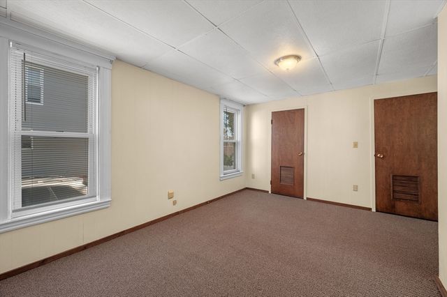 39 Mason St, Salem, MA 01970