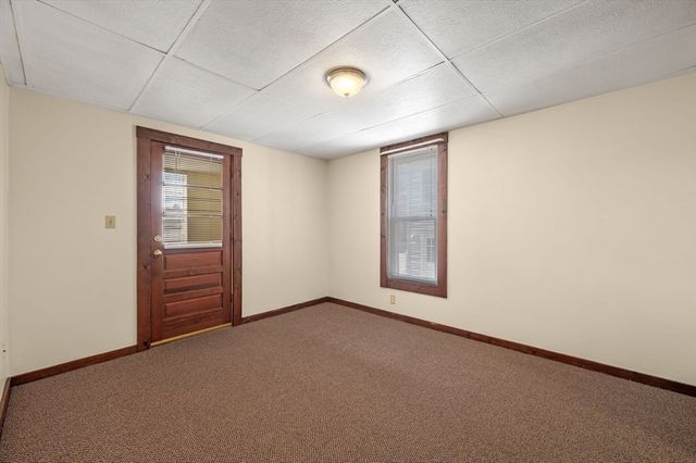 39 Mason St, Salem, MA 01970