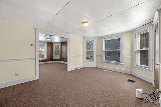 39 Mason St, Salem, MA 01970